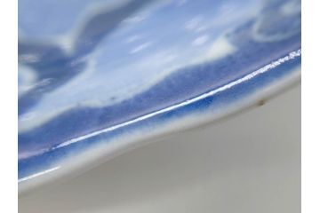 江戸期　古伊万里　染付　富士山・山水図　約30cm　9.7寸　丁寧な絵付けが優美な大皿(干し網、ツバメ、海、波、風景、和皿、和食器、九寸七分)(R-079557)