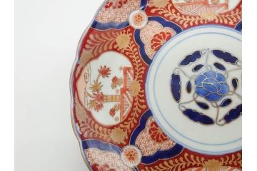 太明成化年製　上手物　古伊万里　赤絵　色絵　染錦　約22cm　7.2寸　金彩が豪華で美しい中皿2枚セット(菊、花、和皿、和食器、七寸二分)(R-079558)