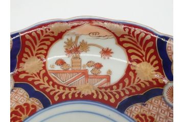 太明成化年製　上手物　古伊万里　赤絵　色絵　染錦　約22cm　7.2寸　金彩が豪華で美しい中皿2枚セット(菊、花、和皿、和食器、七寸二分)(R-079558)