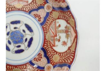 太明成化年製　上手物　古伊万里　赤絵　色絵　染錦　約22cm　7.2寸　金彩が豪華で美しい中皿2枚セット(菊、花、和皿、和食器、七寸二分)(R-079558)