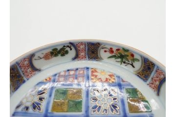 江戸期　大聖寺伊万里　染付　格子文　石畳文　奇玉珍玩　約10cm　3.3寸　華やかで美しい小皿2枚セット(色絵、小紋、梅、菊、花、松、なます皿、豆皿、手塩皿、深皿、和皿、和食器、三寸三分)(R-079560)