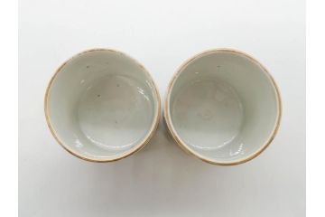 江戸期　古伊万里　染付　清淑な雰囲気を感じられるお猪口5客セット(金彩、ちょう、蝶、花、蕎麦猪口、酒器、おちょこ、御猪口、湯呑み、湯のみ、和食器)(R-079564)