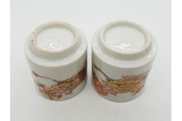 江戸期　古伊万里　染付　清淑な雰囲気を感じられるお猪口5客セット(金彩、ちょう、蝶、花、蕎麦猪口、酒器、おちょこ、御猪口、湯呑み、湯のみ、和食器)(R-079564)