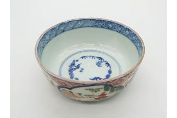 江戸期　古伊万里　染付　5.1寸・2.9寸　匠の美技が光る鉢2点&蓋付き湯呑みセット(山水図、楼閣図、風景、松竹梅、吉祥文様、煎茶、湯のみ、金彩、深皿、中皿、和食器、和皿、五寸一分、二寸九分)(R-079568)