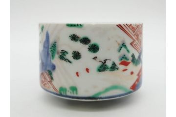 江戸期　古伊万里　染付　5.1寸・2.9寸　匠の美技が光る鉢2点&蓋付き湯呑みセット(山水図、楼閣図、風景、松竹梅、吉祥文様、煎茶、湯のみ、金彩、深皿、中皿、和食器、和皿、五寸一分、二寸九分)(R-079568)