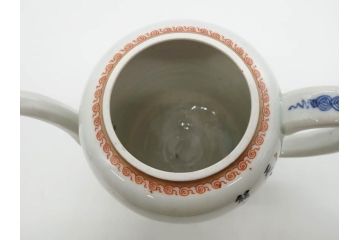 明治期　伊万里　肥蝶山　栞岳造　独創的な亀のデザインが目を引く茶器セット(金彩、天清鶴能高、急須、湯冷まし、湯飲み5客、塩笥茶碗、かめ、カメ、磁器、茶道具)(R-079569)