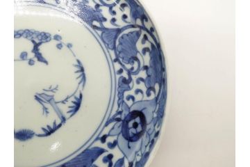 江戸期　古伊万里　染付　冨貴長春　松竹梅　牡丹唐草文様　約17cm　5.6寸　雅な絵付けに目を奪われる中皿3枚セット(窓絵、和皿、和食器、五寸六分)(R-079572)