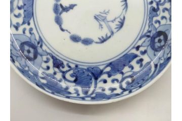 江戸期　古伊万里　染付　冨貴長春　松竹梅　牡丹唐草文様　約17cm　5.6寸　雅な絵付けに目を奪われる中皿3枚セット(窓絵、和皿、和食器、五寸六分)(R-079572)