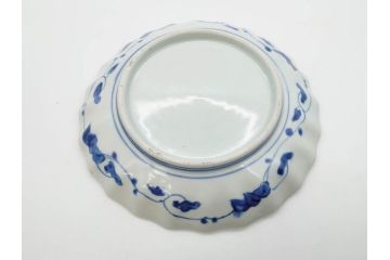 江戸期　古伊万里　染付　山水図　5.7寸　細部まで絵付けされた見事な中皿2枚セット(風景、和皿、和食器、なます皿、変形皿、五寸七分)(R-079575)