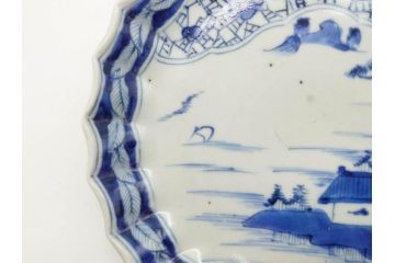 江戸期　古伊万里　染付　山水図　5.7寸　細部まで絵付けされた見事な中皿2枚セット(風景、和皿、和食器、なます皿、変形皿、五寸七分)(R-079575)