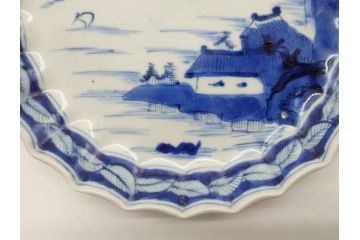 江戸期　古伊万里　染付　山水図　5.7寸　細部まで絵付けされた見事な中皿2枚セット(風景、和皿、和食器、なます皿、変形皿、五寸七分)(R-079575)