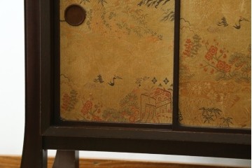 和製ヴィンテージ　欅(ケヤキ)材　雅なデザインの脚付き茶棚　(R-079577)