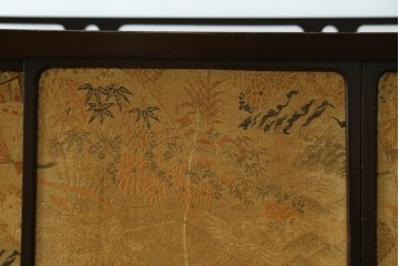 和製ヴィンテージ　欅(ケヤキ)材　雅なデザインの脚付き茶棚　(R-079577)