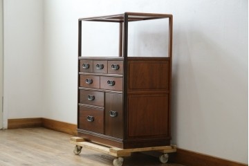 和製ビンテージ　美品!!　力峯作　総紫檀(シタン)材　内部桐(キリ)材　引き出し8杯付きで収納力も抜群の飾り棚　定価推定約60万円　(R-079588)