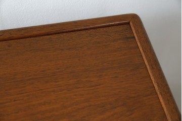 和製ビンテージ　美品!!　力峯作　総紫檀(シタン)材　内部桐(キリ)材　引き出し8杯付きで収納力も抜群の飾り棚　定価推定約60万円　(R-079588)