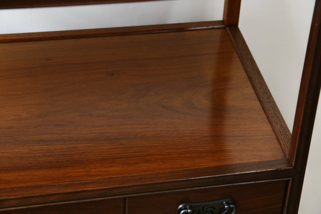 和製ビンテージ　美品!!　力峯作　総紫檀(シタン)材　内部桐(キリ)材　引き出し8杯付きで収納力も抜群の飾り棚　定価推定約60万円　(R-079588)