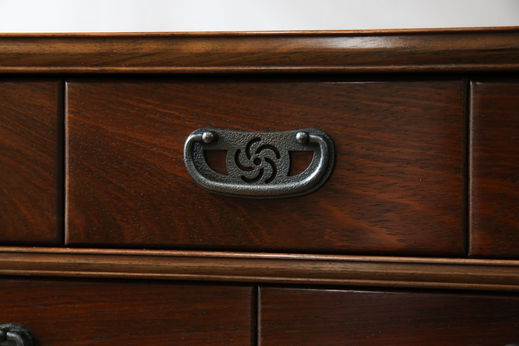 和製ビンテージ　美品!!　力峯作　総紫檀(シタン)材　内部桐(キリ)材　引き出し8杯付きで収納力も抜群の飾り棚　定価推定約60万円　(R-079588)