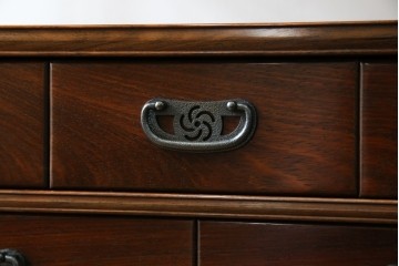 和製ビンテージ　美品!!　力峯作　総紫檀(シタン)材　内部桐(キリ)材　引き出し8杯付きで収納力も抜群の飾り棚　定価推定約60万円　(R-079588)