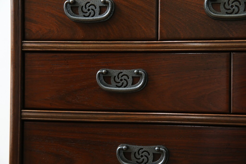 和製ビンテージ　美品!!　力峯作　総紫檀(シタン)材　内部桐(キリ)材　引き出し8杯付きで収納力も抜群の飾り棚　定価推定約60万円　(R-079588)