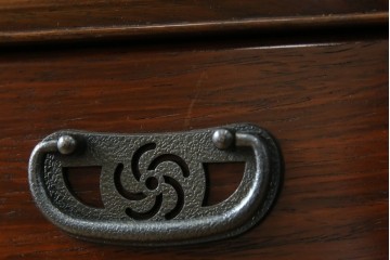 和製ビンテージ　美品!!　力峯作　総紫檀(シタン)材　内部桐(キリ)材　引き出し8杯付きで収納力も抜群の飾り棚　定価推定約60万円　(R-079588)