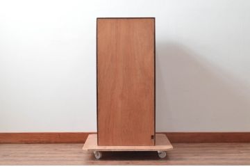 和製アンティーク　栓材　引き出し12杯付き　レトロな引き手と温かい色味が素敵な縦型チェスト(書類ケース、ドロワー、小物収納、レターケース、多段チェスト、サイドチェスト)(R-079589)