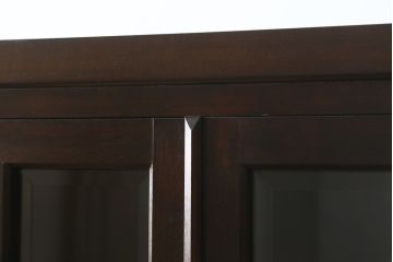 中古　美品　松本民芸家具　シックな空間づくりが叶うG-2型面取り食器棚(カップボード、収納棚、戸棚、飾り棚、本箱、ブックケース、本棚、書棚、ブックシェルフ、キャビネット)(定価約62万円)(R-079593)