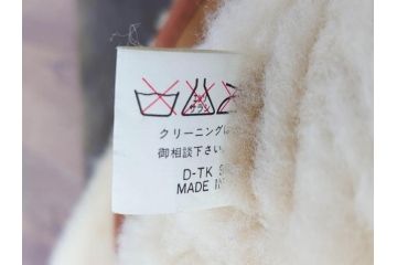 アメリカ　AVIREX(アヴィレックス)　羊革　TYPE  B-3　サイズ42　フライトジャケット(アビレックス、ブラウン、茶色、毛皮、ムートン、ボマージャケット、空軍、ミリタリーウェア、アウター、ボンバージャケット、シープスキン、USA製)(R-079597)