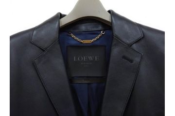 スペイン　LOEWE(ロエベ)　羊革　サイズ46　ラムレザージャケット(シープスキン、アウター、メンズ、男性、黒、ブラック、皮製品、裏地付き)(R-079598)