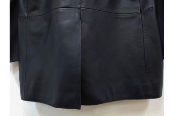 スペイン　LOEWE(ロエベ)　羊革　サイズ46　ラムレザージャケット(シープスキン、アウター、メンズ、男性、黒、ブラック、皮製品、裏地付き)(R-079598)