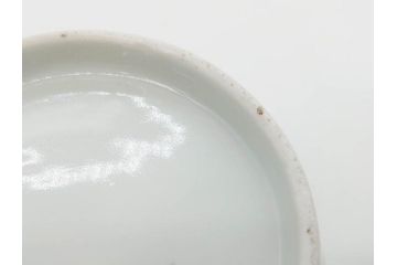 江戸期　古伊万里　染付　線描　蝶花図　約12cm　4寸　清楚な美しさのある蓋付き茶碗2客セット(ちょう、蓮?、和食器、どんぶり、蓋茶碗、四寸)(R-079599)