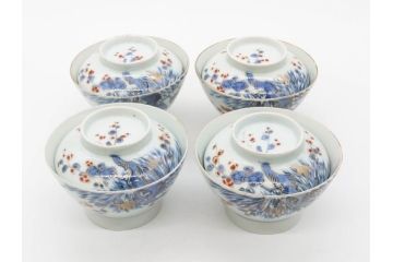 江戸期　古伊万里　染付　色絵　梅　約11cm　3.7寸　食卓を明るく彩る蓋付き茶碗4客セット(金彩、鳥、松、花十字、和食器、蓋茶碗、どんぶり、三寸七分)(R-079602)