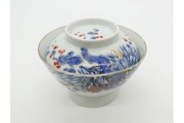 江戸期　古伊万里　染付　色絵　梅　約11cm　3.7寸　食卓を明るく彩る蓋付き茶碗4客セット(金彩、鳥、松、花十字、和食器、蓋茶碗、どんぶり、三寸七分)(R-079602)