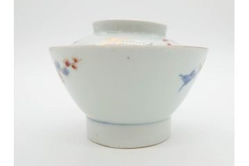 江戸期　古伊万里　染付　色絵　梅　約11cm　3.7寸　食卓を明るく彩る蓋付き茶碗4客セット(金彩、鳥、松、花十字、和食器、蓋茶碗、どんぶり、三寸七分)(R-079602)