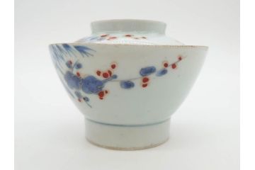 江戸期　古伊万里　染付　色絵　梅　約11cm　3.7寸　食卓を明るく彩る蓋付き茶碗4客セット(金彩、鳥、松、花十字、和食器、蓋茶碗、どんぶり、三寸七分)(R-079602)