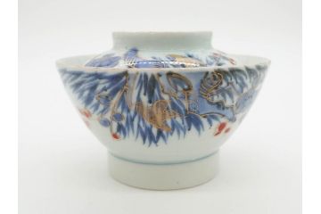 江戸期　古伊万里　染付　色絵　梅　約11cm　3.7寸　食卓を明るく彩る蓋付き茶碗4客セット(金彩、鳥、松、花十字、和食器、蓋茶碗、どんぶり、三寸七分)(R-079602)