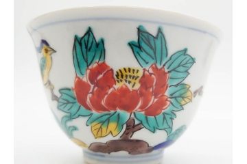 山田義明(号龍山)　九谷焼　花鳥図　約9cm　2.8寸　豊かな色彩が美しい汲出碗5客セット(牡丹、ぼたん、茶器、煎茶道具、湯のみ、湯呑み、共箱付き、和食器、裏印、二寸八分)(R-079610)