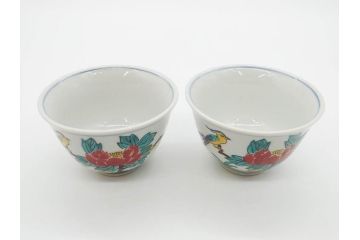 山田義明(号龍山)　九谷焼　花鳥図　約9cm　2.8寸　豊かな色彩が美しい汲出碗5客セット(牡丹、ぼたん、茶器、煎茶道具、湯のみ、湯呑み、共箱付き、和食器、裏印、二寸八分)(R-079610)