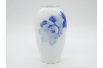大倉陶園(OKURA、OAC)　金蝕カトレア 高さ 約27cm/ブルーローズ 高さ 約15cm　気品漂う花瓶2点セット(バラ、薔薇、金彩、花生け、花器、花入、フラワーベース、白磁)(R-079613)