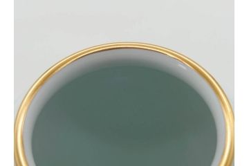 大倉陶園(OKURA、OAC)　金蝕カトレア 高さ 約27cm/ブルーローズ 高さ 約15cm　気品漂う花瓶2点セット(バラ、薔薇、金彩、花生け、花器、花入、フラワーベース、白磁)(R-079613)