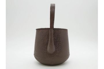 明治44年　三巌堂　未使用　南部　大同生命記念　時を重ねた趣のある南部鉄瓶(三厳堂、湯沸、湯瓶、茶道具、茶器)(R-079614)