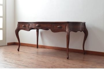 中古　高級品!!　アメリカブランド家具　ジョージアンレーン社(GEORGIAN LANE)　美しい彫刻と猫脚の大きなレザートッププレジデントデスク(在宅ワーク用、テーブル、在宅用)(R-079617)