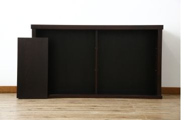 中古　美品　格子デザインが凛とした和を演出する水屋箪笥サイドボード(食器棚、戸棚、収納棚、サイドキャビネット)(R-079621)