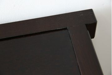 中古　美品　格子デザインが凛とした和を演出する水屋箪笥サイドボード(食器棚、戸棚、収納棚、サイドキャビネット)(R-079621)