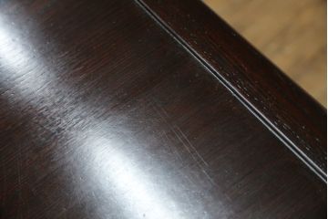 中古　美品　格子デザインが凛とした和を演出する水屋箪笥サイドボード(食器棚、戸棚、収納棚、サイドキャビネット)(R-079621)