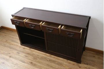 中古　美品　格子デザインが凛とした和を演出する水屋箪笥サイドボード(食器棚、戸棚、収納棚、サイドキャビネット)(R-079622)