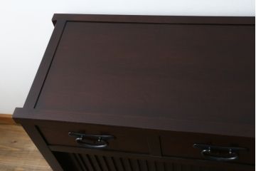 中古　美品　格子デザインが凛とした和を演出する水屋箪笥サイドボード(食器棚、戸棚、収納棚、サイドキャビネット)(R-079622)