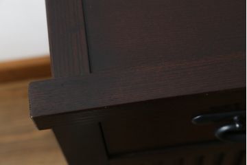 中古　美品　格子デザインが凛とした和を演出する水屋箪笥サイドボード(食器棚、戸棚、収納棚、サイドキャビネット)(R-079622)
