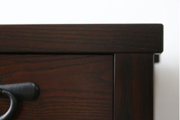 中古　美品　格子デザインが凛とした和を演出する水屋箪笥サイドボード(食器棚、戸棚、収納棚、サイドキャビネット)(R-079622)