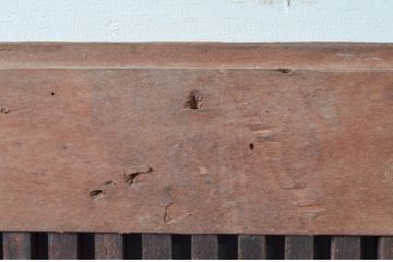 アンティーク建具　堂々とした佇まいが存在感を放つ格子蔵戸1枚(玄関戸、格子戸、引き戸)(R-079626)