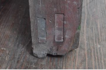アンティーク建具　総栗材　味わい深い木の風合いが魅力的な蔵戸1枚(引き戸、玄関戸)(R-079629)